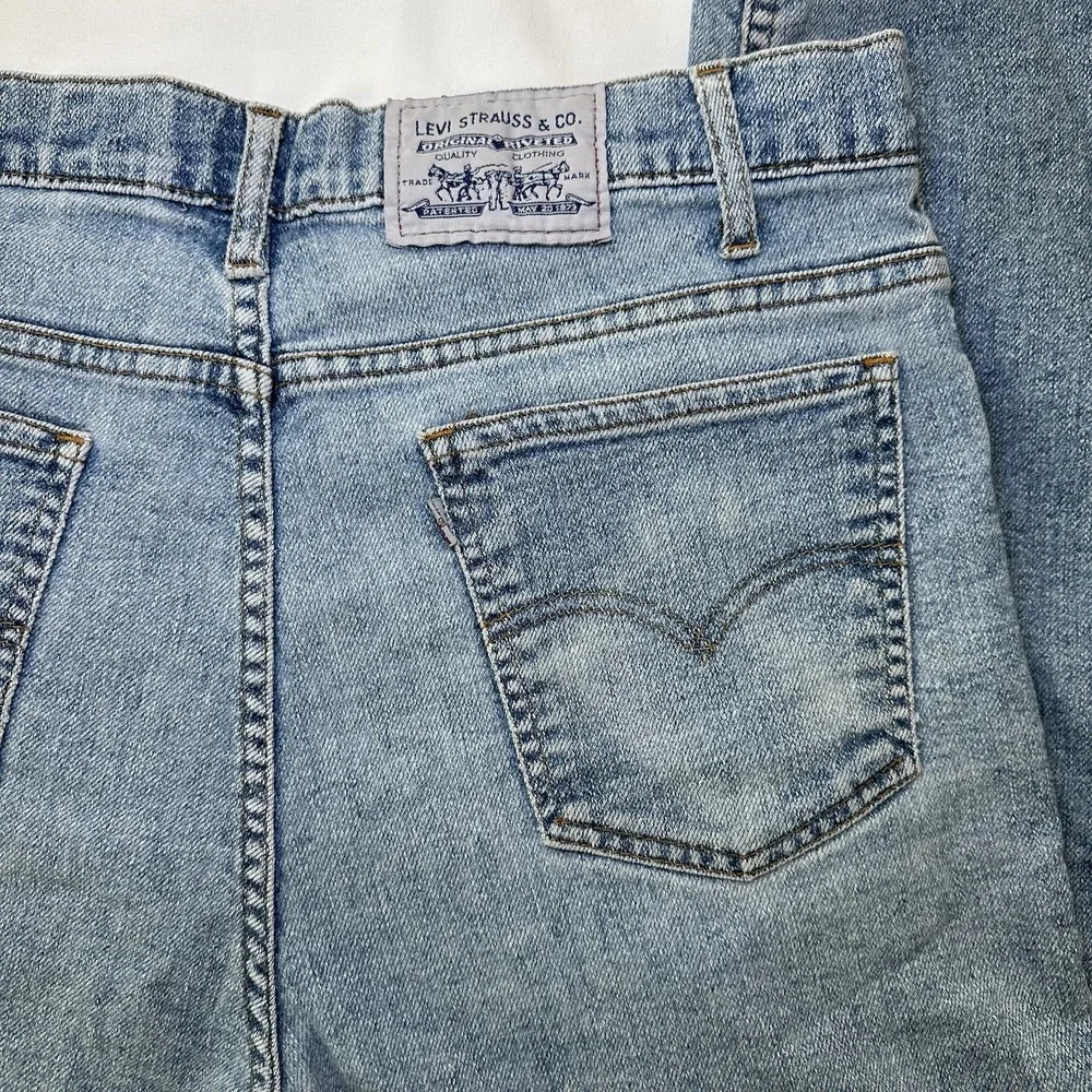 Vintage Levis Jeans Mens 34x34 Flex Y2K 90s Original Riveted Denim‎